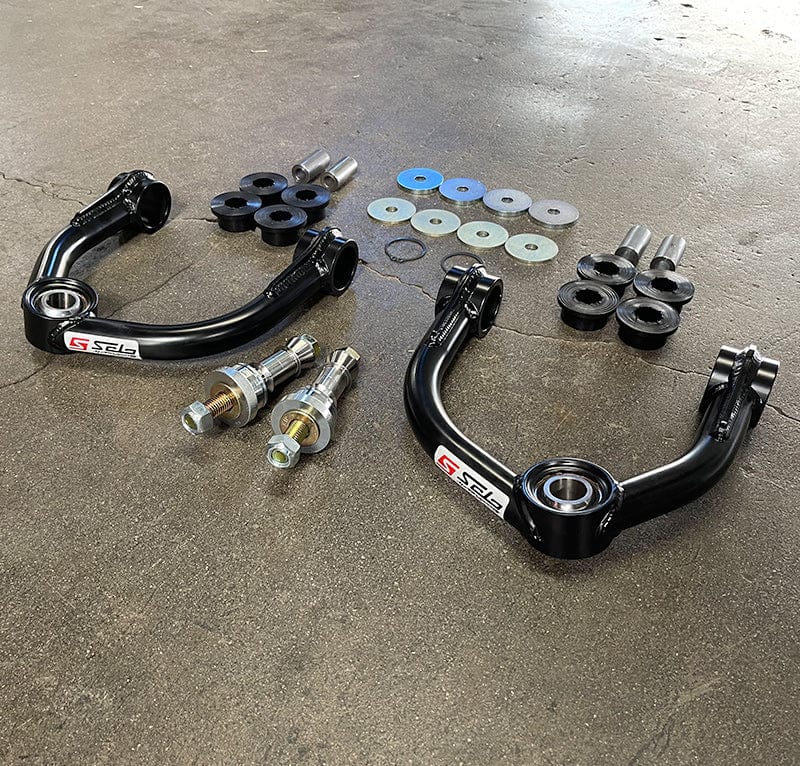 Solo Motorsports Suspension Mid Travel UCAs / 96-02 4Runner + 96-04 Tacoma / Solo Motorsports