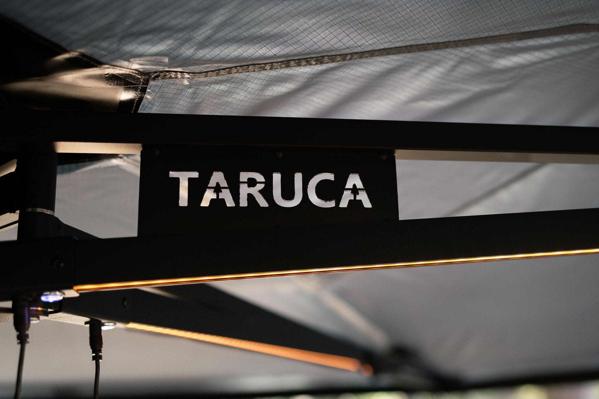 Taruca USA Awnings Taruca Rogue 270 S Awning LHS