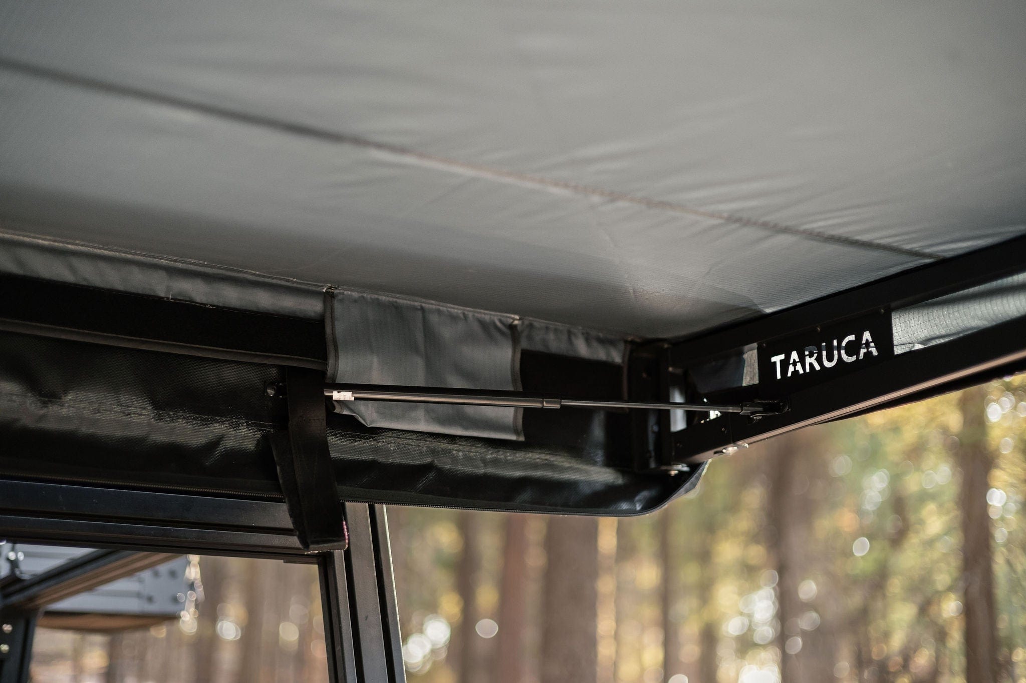 Taruca USA Awnings Taruca Rogue 6FT Awning