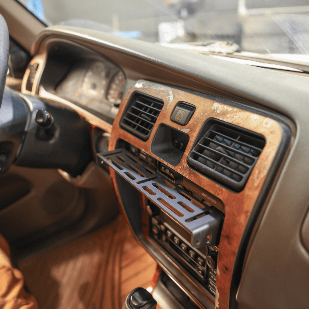 TEQ Customs Interior 96-02 4Runner Dash Accessory Mount (DAM) / Phone Mount