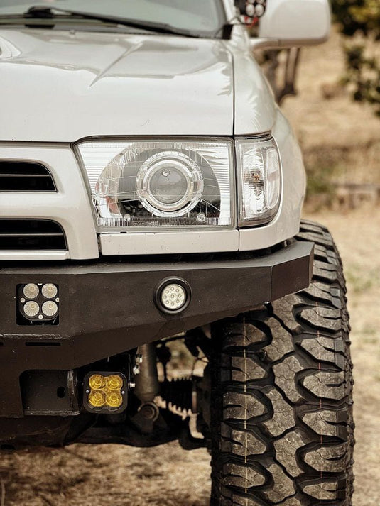 3rd Gen 4Runner (96-02) Corner Lights – TEQ Customs LLC