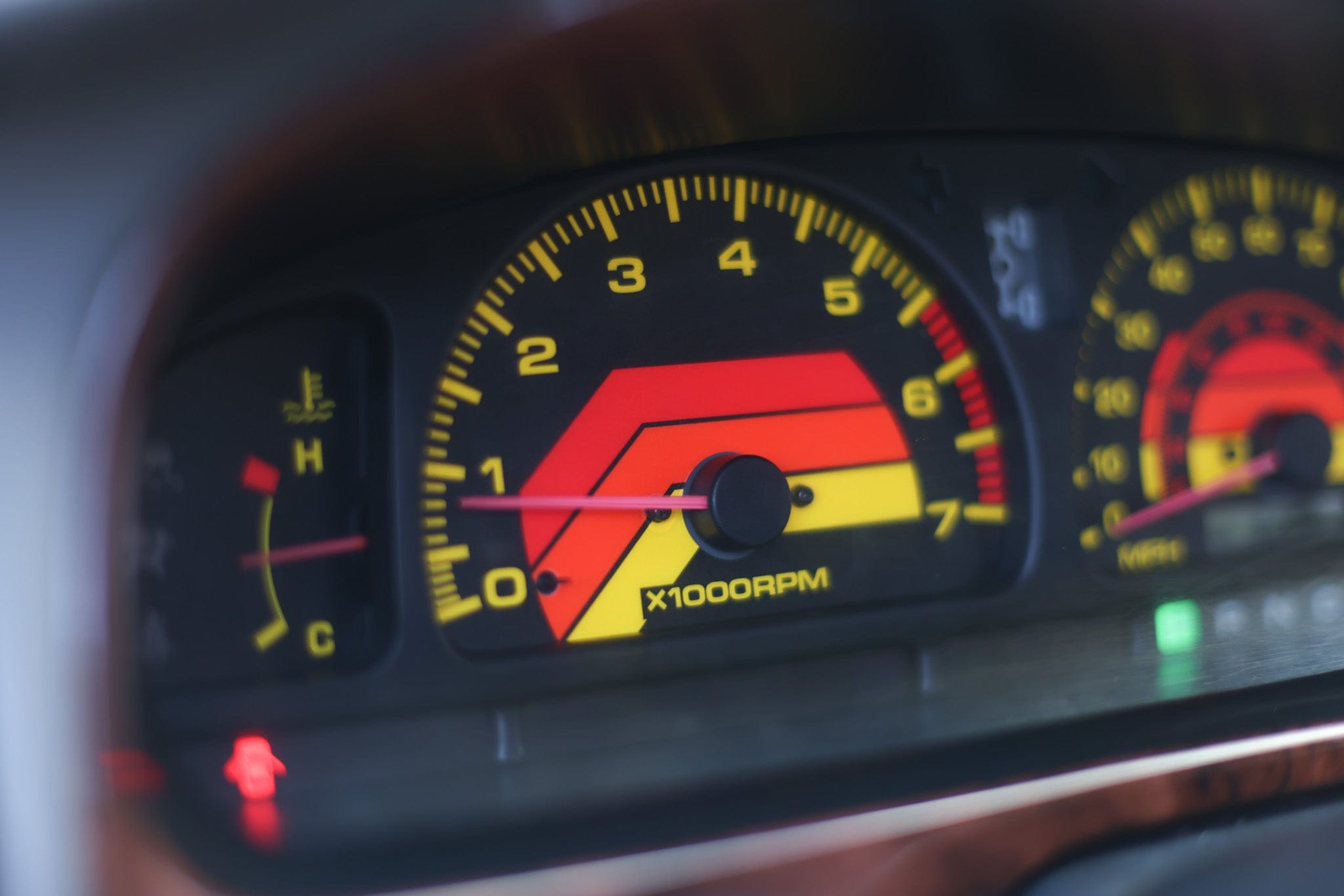 TEQ Customs LLC Glow Gauges / 01-04 Tacoma