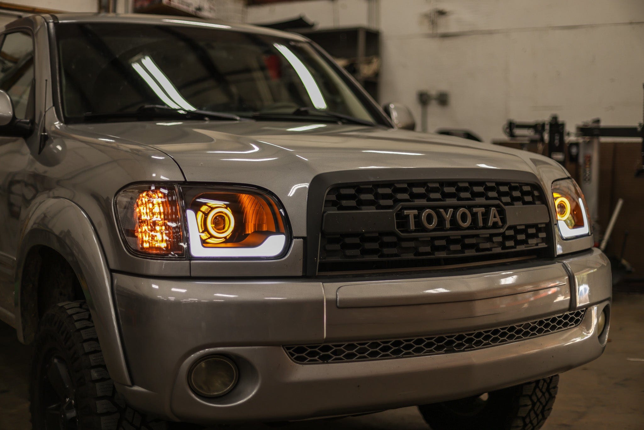 TEQ Customs LLC Headlights DRL Custom Headlights / 05-07 Sequoia + 05-06 Tundra Double Cab / TEQ Customs