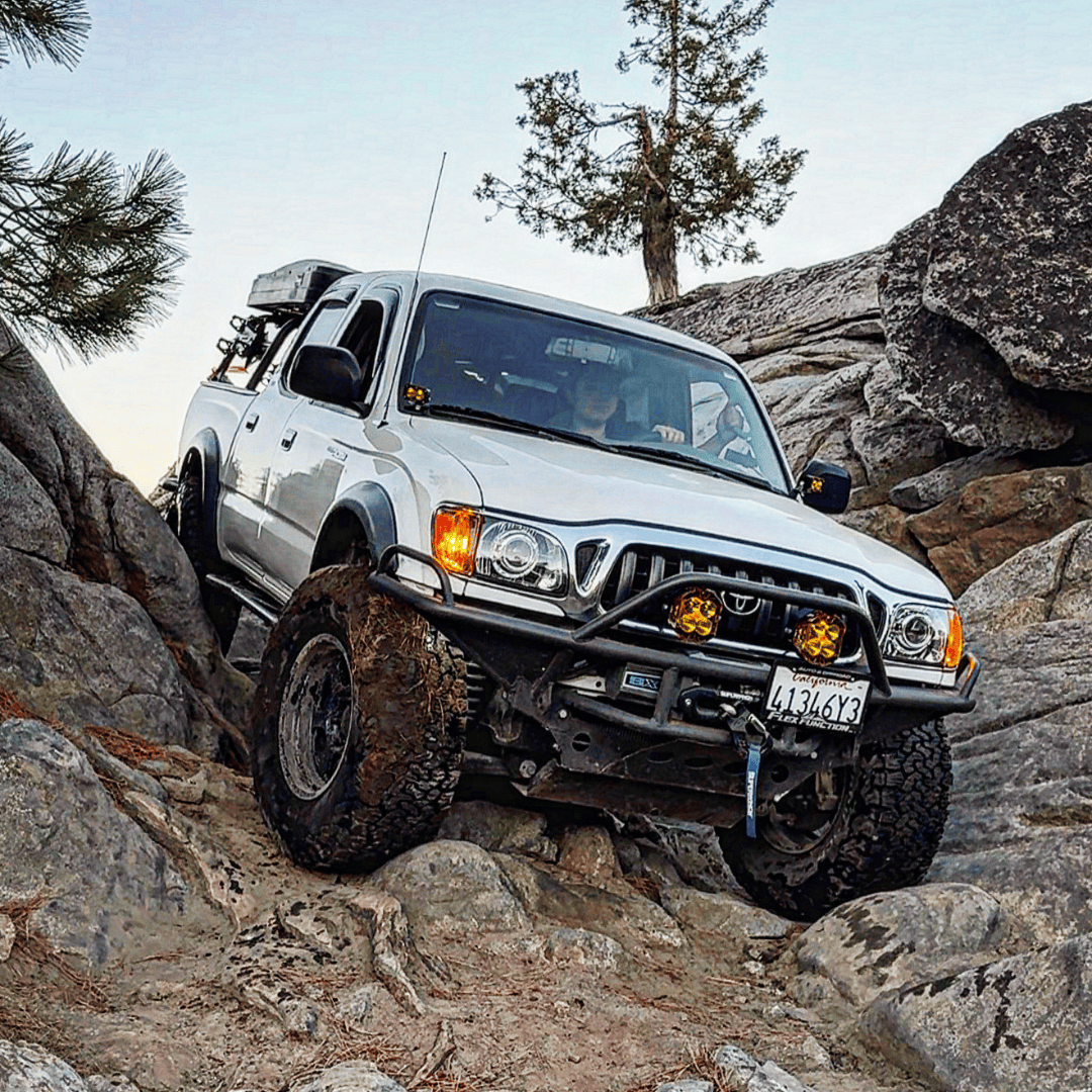 TEQ Customs LLC Headlights OEM+ Edition Headlights / 01-04 Tacoma