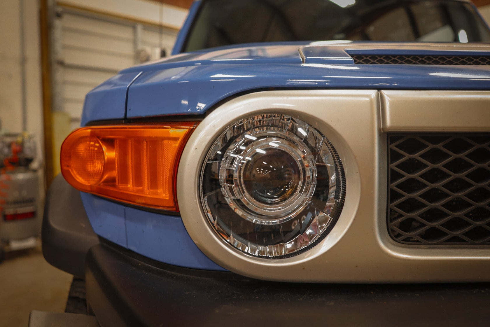 OEM+ Headlights for 2007–2014 FJ Cruiser – TEQ Customs