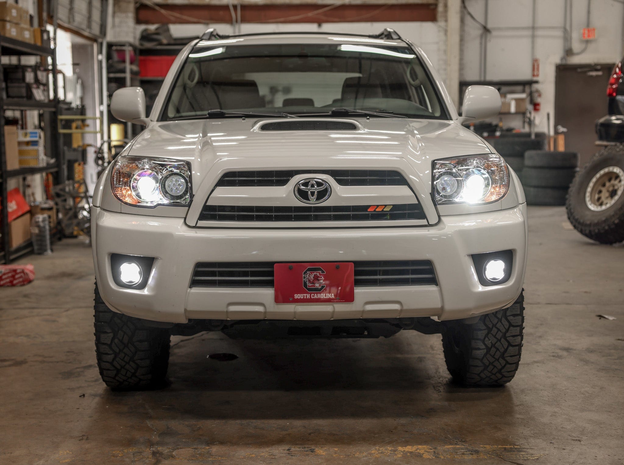 TEQ Customs LLC Lighting 06-09 4Runner Diode Dynamics Pod Fog Light Kit