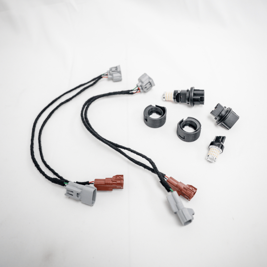 TEQ Customs Side Marker Lights + Turn Signals Corner Light - Turn Signal Conversion Kit / 01-04 1st Gen Tacoma