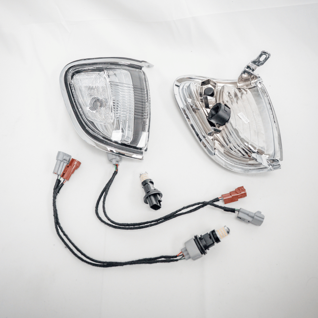 TEQ Customs Side Marker Lights + Turn Signals Corner Light - Turn Signal Conversion Kit / 01-04 1st Gen Tacoma