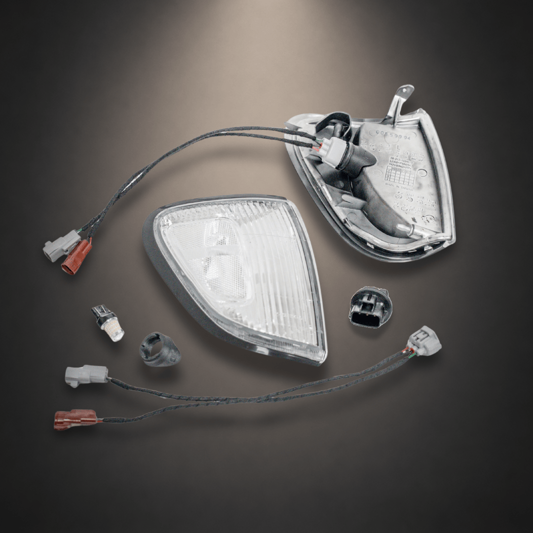 TEQ Customs Side Marker Lights + Turn Signals Corner Light - Turn Signal Conversion Kit / 98-00 1st Gen Tacoma