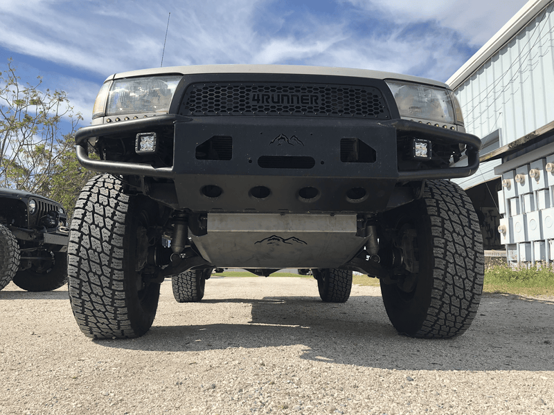 Load image into Gallery viewer, True North Fabrications Armor 96-02 3rd Gen 4Runner Steel Skid Plates
