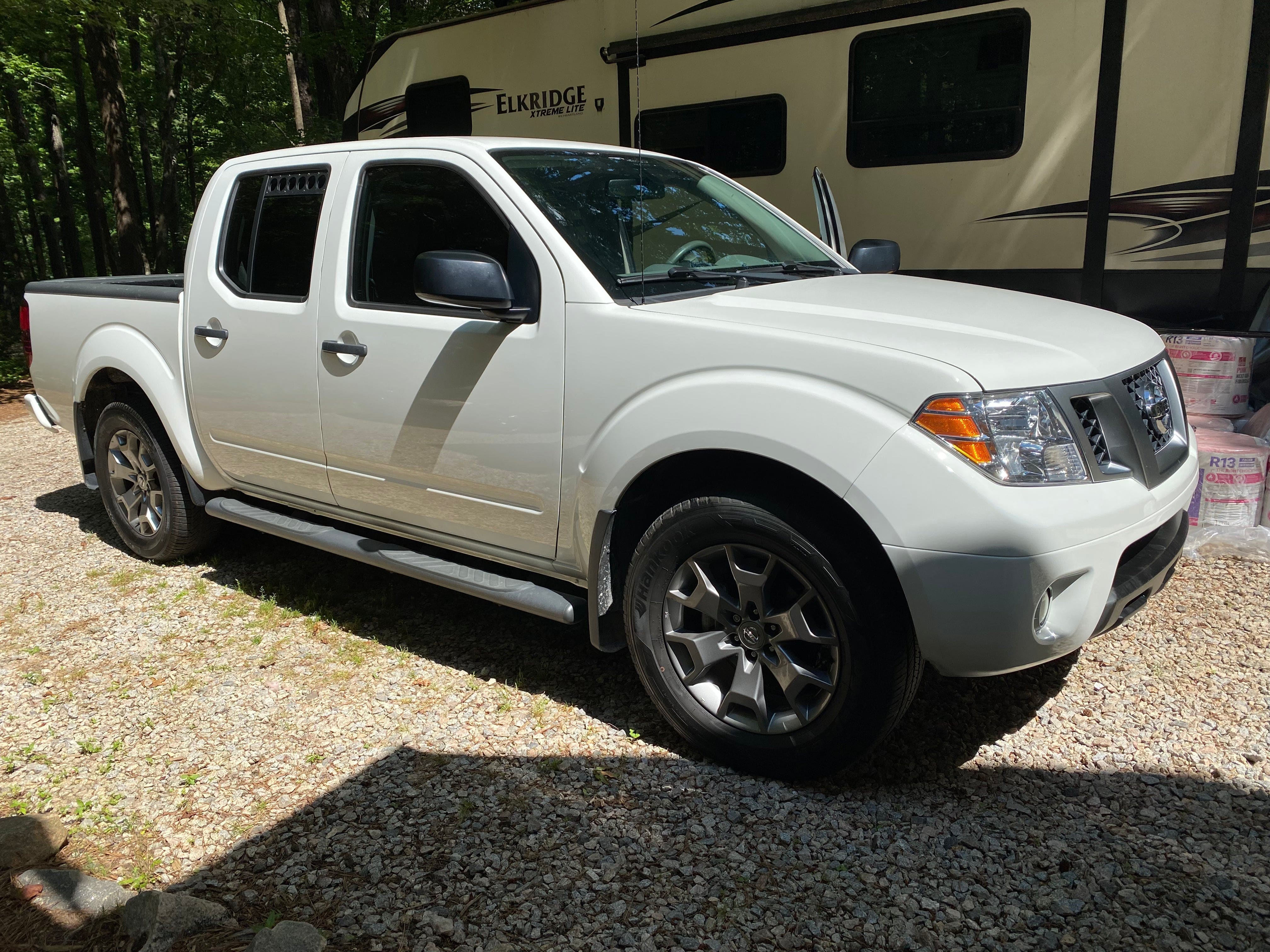 Visual Autowerks Window Vents Nissan Frontier Window Vents (05-21)