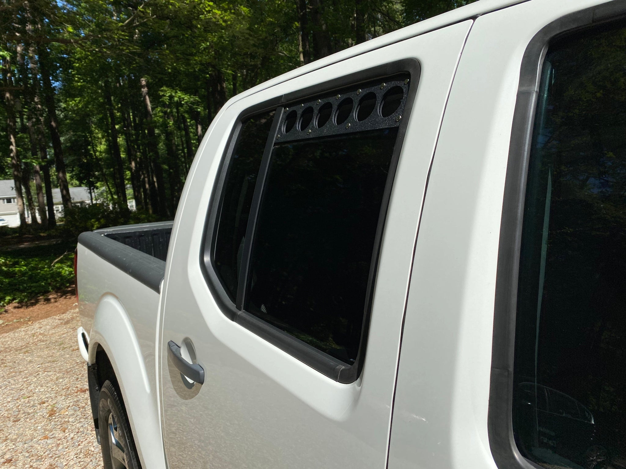 Visual Autowerks Window Vents Nissan Frontier Window Vents (05-21)