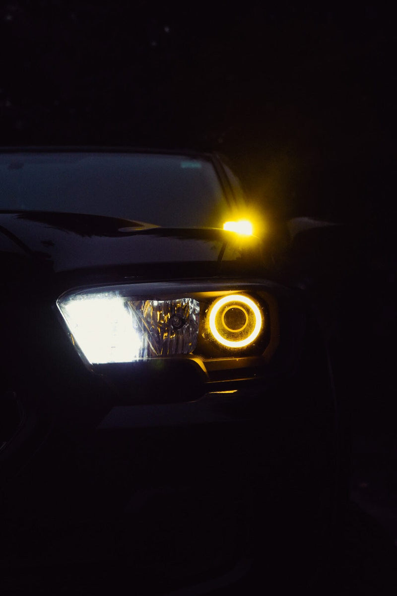 Load image into Gallery viewer, Custom Retrofit Headlights / 3rd Gen Tacoma / 16-Current
